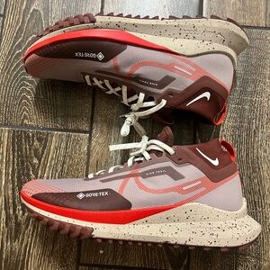 Nike React Pegasus Trail 4 GTX - EXCELLENT Condition!!
